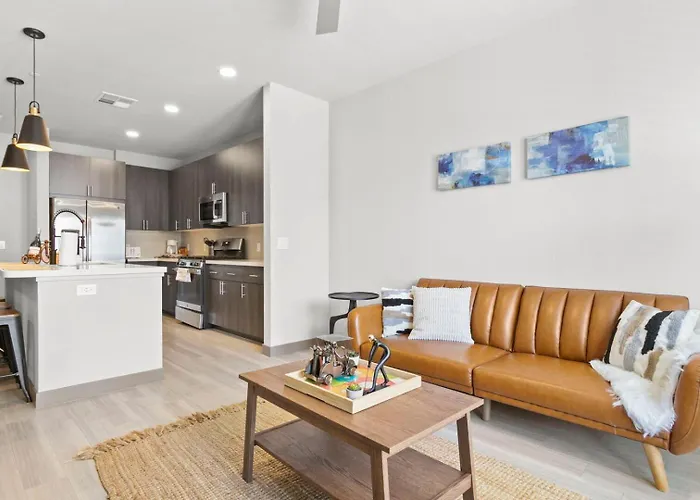 Cozysuites At Rey Apartment Phoenix