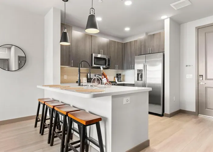 Cozysuites At Rey Apartment Phoenix